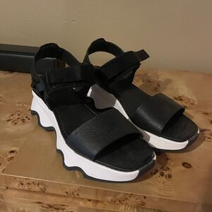 Sorel Black Women's Sandals with White Sole